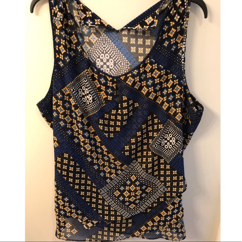 Plus size patterned blouse